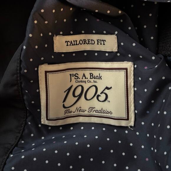 Jos A Bank 1905 Size L Tailored Fit Navy Blue Jacket Windbreaker Mixed Material - Picture 5 of 7